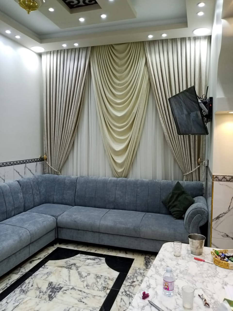 ستائر ألدار 
اقمشة تركيه 
بأسعار مناسبه مناسبه 
العنوان بغداد حي الحسين شارع 20مجاور نمور 
الاستفسار ***********
