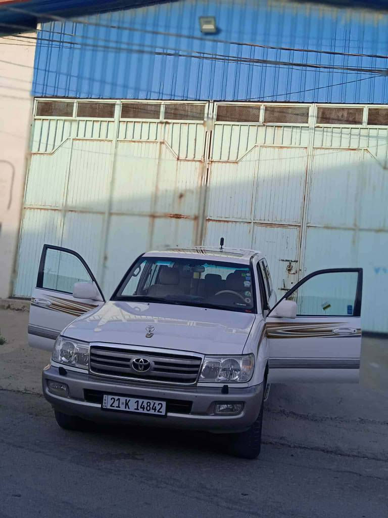 توێتا لاند کرۆز

مۆدیل 2002
فوول مواسەفات

بێ بۆیاخ  بێ ساردوو شووخت
گێر مەکینە تەحویل غرامە بەشەرت

نمونە لەجوانیوو پاکیدا

سەنەوی تازەیە بەناوی خۆمەوەیە

تاقم تایەوو پێشیی تازەیە چرکەی تیانییە

کارەبایوو تەبرید بەشەرت

نرخ
185 وەرەقە

*********** السليمانية, العراق
