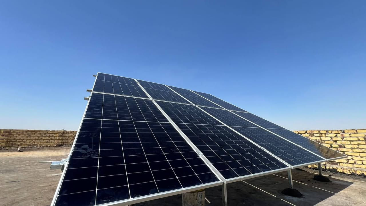 ☀️ تم بعون الله إنجاز وتنصيب منظومة طاقة شمسية متكاملة ☀️ 20 انبير ✨
🔹  ألواح لونجي X10 بقدرة 650 واط للوح الواحد.
🔹 إنفيرتر Deye بضمان 5 سنوات.
🔹 بطارية شي ساج بضمان 5 سنوات.
🔹 أداء عالي وكفاءة مميزة لتوفير الطاقة واستمرارية التشغيل.
👨‍🔧 بإشراف المهندس محمد زياد
📍 العنوان: شوملي – مقابل المكافحة
📞 للحجز والاستفسار: ***********
نقدم أفضل الحلول في مجال الطاقة الشمسية مع ضمان 5سنولت  الجودة والكفالة وخدمة ما بعد البيع.
#الطاقة_الشمسية #منظومات_شمسية #Deye #LONGi #شوملي #المهندس_محمد_زياد
