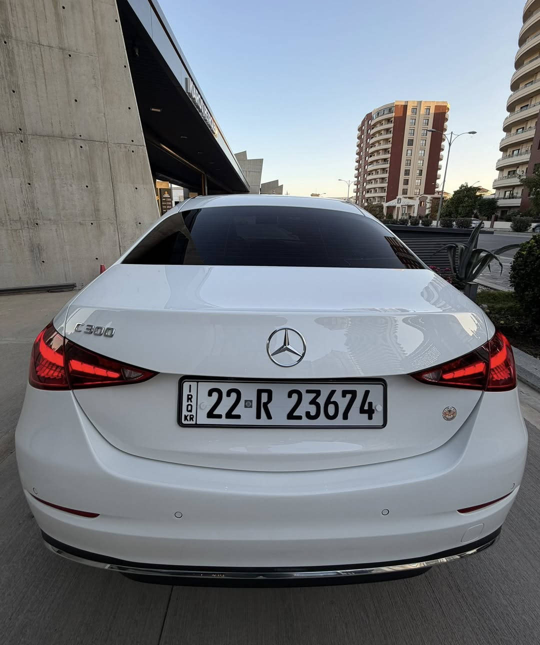 سلام عليكم مارسدس C300 موديل 2025 ماشيه 12 الف بعدها بحالة الوكاله سياره جديده سعر مناسب جدا🔥🔥
بصمه سلايد كشنات جلد ٥ كامرات كشنات كهرباء وكشنات تدفئه تبريد كشنات خزن دواخل لد 64 لون كامل رادارات و GPS ٣٦٠ درجه حساسات لايتات زينون ليزري نظام خرائط جيل الجديد لمارسدس دوسات ومري ترحيب علامة مارسدس كشنات مساج تحديد مسار صندوق كهربائي لايتات متحرك تفاعلي وتكدر تتكلم مع المارسدس عبر الصوت نظام سماعات ميردين ماركه وسياره بعد بيها هواي مواصفات بيها قطعه وربع صبغ بدون دواخل بشرط بدون شخوط بدون رصعات كير ومحرك بشرط ومابيها مسجات يعني بدون اي خلل مسويلها سيرفس كامل بلشركه السعر 338 مكان السياره السليمانيه و ب اسمي راسن احولك ***********

