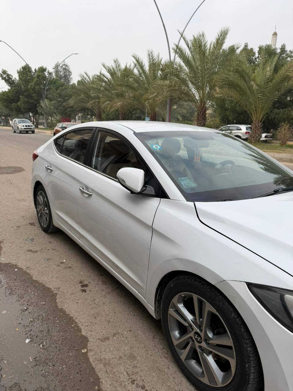 سلام عليكم
سياره افانتي موديل 2016 
رقم بغداد باسمي تحويل مباشر فول مواصفات ما عده فتحت سقف محرك1600
لسعر 130ورقه وبيها مجال 
***********
***********
