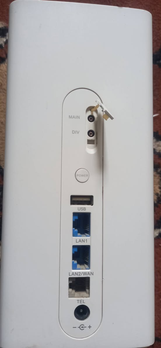 راوتر هواويB816 كات 11جوكر اسيه اثير كورك +4G  بلاص فول شبكه نت قوي منفذين انتينا شرط الفحص ضمان شكد ماتريد سعر ٦٥ هوه توصيل وتساب ***********
