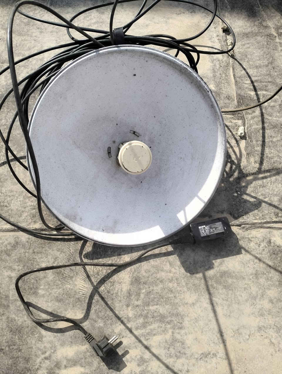 بور بيم m5 مستعمل للبيع مع كيبل 20 متر السعر 60 الف مكان الدورة
***********
