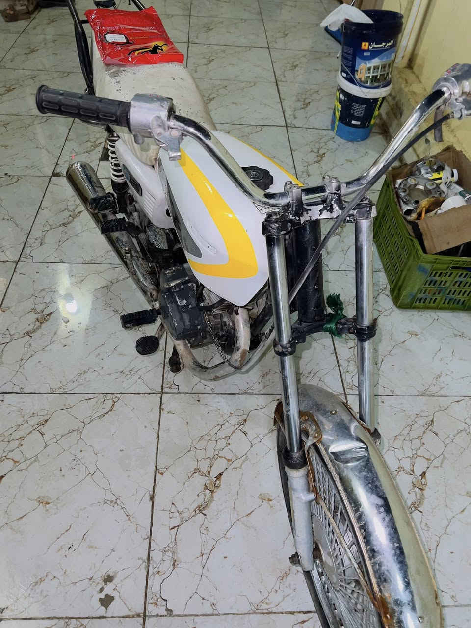 دراجهً أربعه كير كلك كلك 
مفتوحه قبل شوفت عينك اروح بيها للشغل وارجع 
مكاني نجف 200  وبيها مجال حك الجيع ًًً

***********
