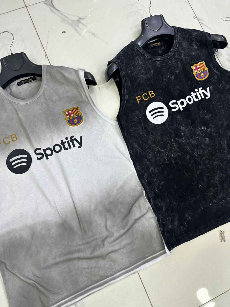 كيمونه مغسول ريال مدريد وبرشلونة هاف الشعار تطريز
قياس
 S M L XL XXL
الشد ١٠ قطع ب٨٠  ألف


**إذا كنت صاحب هذا الإعلان وتريد حذفه لأي سبب، رجاءا أرسل رسالة إلى الدعم الفني**