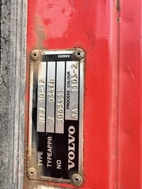 من رخصة الادمن فالفو موديل ٩١ گير ٣/٣  محرك إف ١٢ قمارة بلاديه بدون صب...