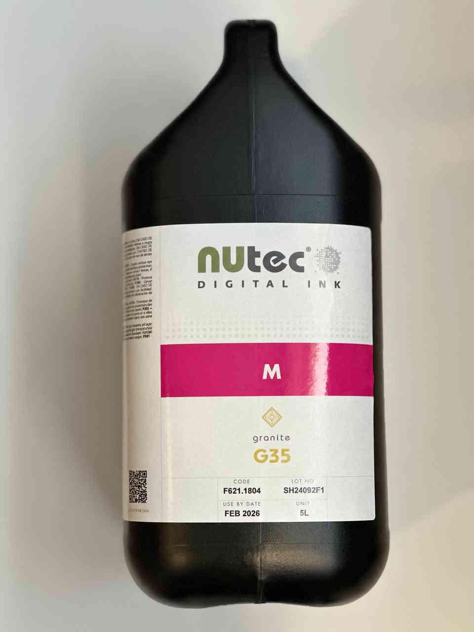 مجموعة احبار نيوتك العالميه من افضل مصانع الأحبار عالميه تنتج في ارقى مختبرات العالم تستخدم للروس كونيكا 1024/ و512 / وأحبار UV  مع ضمان وشهادة منشأة وباسعار مناسبه جدا للاستفسار إعلانات الحكيم بغداد ساحه النصر ***********
