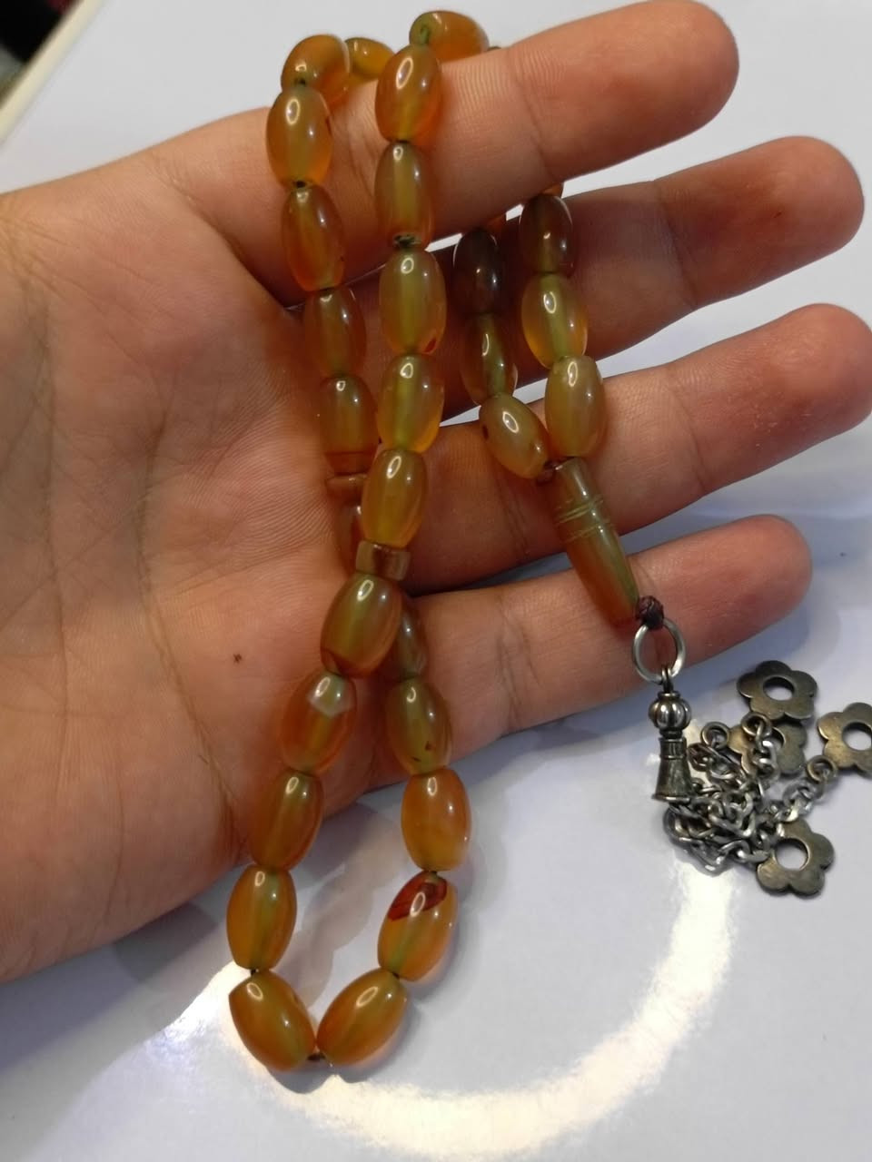 سبحه عقيق يماني ثلث
سعره 75 الالف قفل معه التوصيل


**إذا كنت صاحب هذا الإعلان وتريد حذفه لأي سبب، رجاءا أرسل رسالة إلى الدعم الفني**