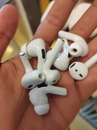 ايربود ابل • ايربود برو • جيل ٢