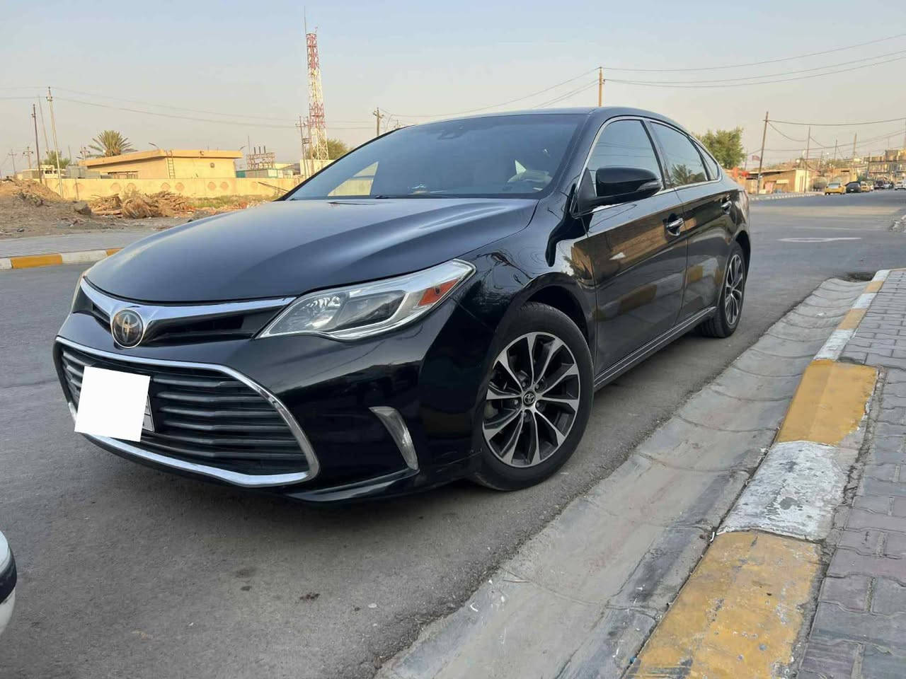 افلون موديل ٢٠١٨ 
مكينة ٦ 
وارد امريكي 
ضرر بنيد بامريكا فقط مع الايرباك 
رقم واسط باسمي الدولي 
سعر ١٦٥ 
فئة exl
***********
