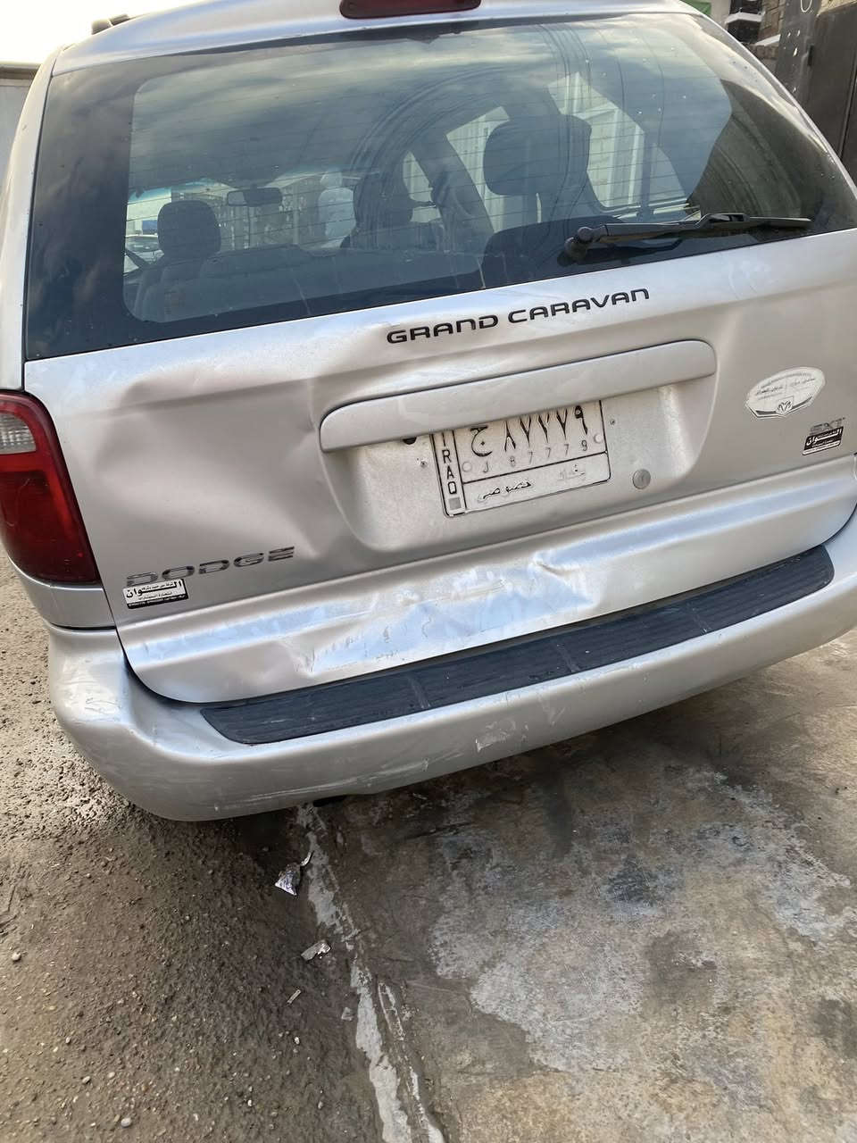 السلام عايكم دوج كرفان 2007 مكينة ٣٨٠٠ بيبان كهرباء تبريد ٣ قطع الطويله السياره مو بتره كشنات بلع السياره بلاديه فقط هاي المكانات ماشره بيها صبغ تبريد وتتدفه شغاله الداخل كلش جدديد السياره ماشيه ١٨٦ الف بيها نواقص شي قليل العنوان بغداد حي جميله السعر ٨٨ ورقه بيها مجال قليل لطيبين التصال *********** بدون مراوس
