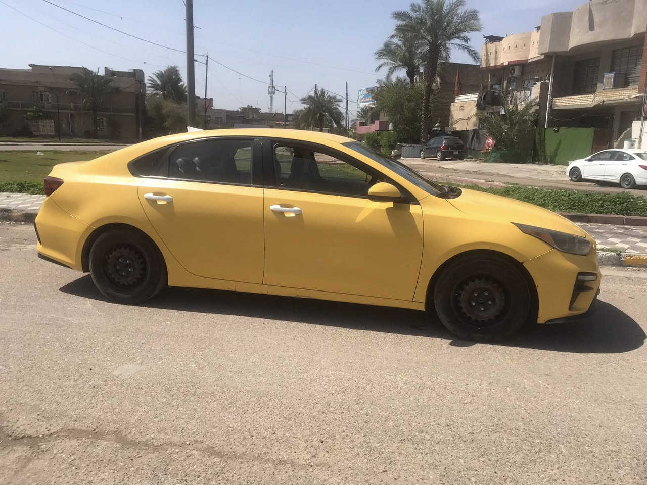 السلام عليكم سيارة كيا فورتي مديل 2020 مكينة 2000دوش خير من الله حادث في المنشور يرباكات سليمه الغود صواصي كفاله سعر 135 مكان سيارة بغداد الشعله الرحمانية


**إذا كنت صاحب هذا الإعلان وتريد حذفه لأي سبب، رجاءا أرسل رسالة إلى الدعم الفني**