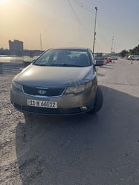 سيراتو • ٢٠١٠ • فتحة سقف