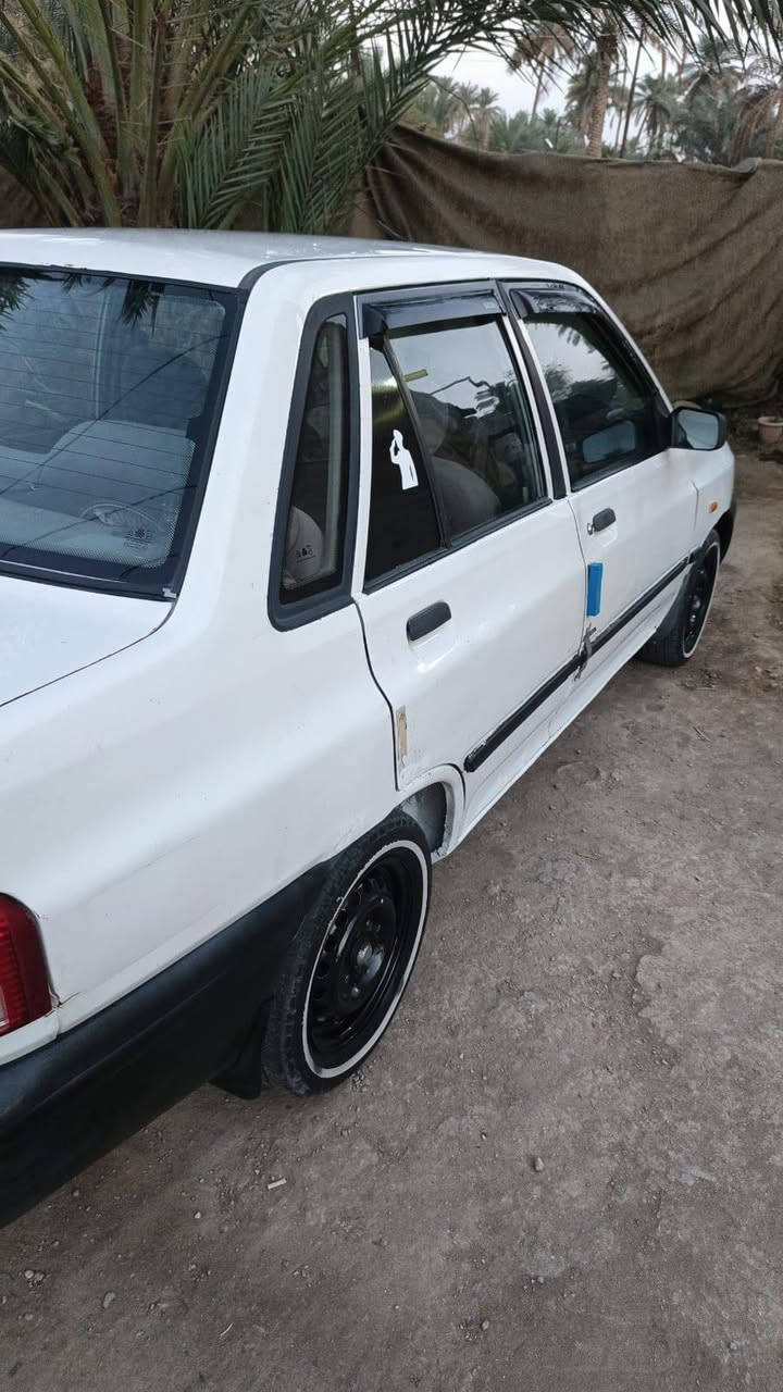 السلام عليكم سايبه ابيض رقم نكليزي سياره نظيفه للبيع السعر 35وبيه مجال قليل سياره كيرومكينه حلوات ‏‪***********‬‏
