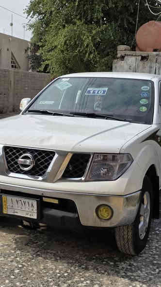 سلام وعليكم للبيع فقط نيفاره موديل 2013 رقم ذي قار سنويه جديده تحويل وكاله حاضر بسم صديقي  سياره كفاله من الكص ونقل جثه حداده تخم تاير جديد كهربائات كله شغاله تبريد ويه السويج سياره مال بيت مال جناي السعر 78 مستعجل عل بيع علمن انه بيه صبغ بدي مامكفول من الصبغ العنوان بصره قضاء الهوير***********
