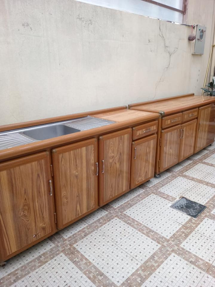 سلام عليكم كاونتر للبيع اخو الجديد 4 متر
***********

***********
