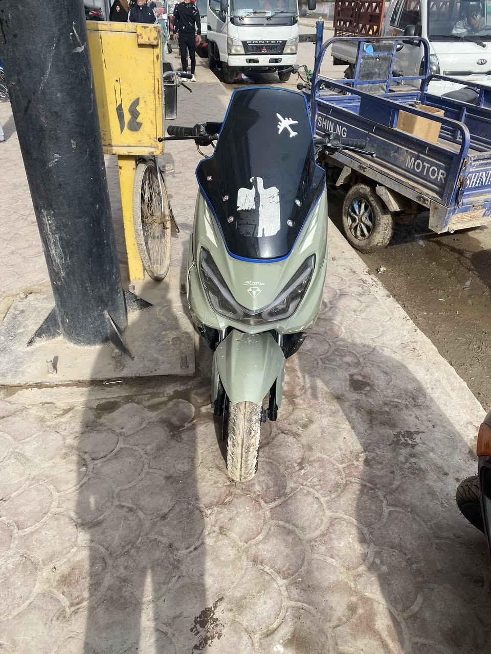 دراجة للبيع كهربايات شغاله ليتات شغاله حلوه الدراجه سرعت الدراجه 160///السعر ///250  الستفسار على الرقم ***********
