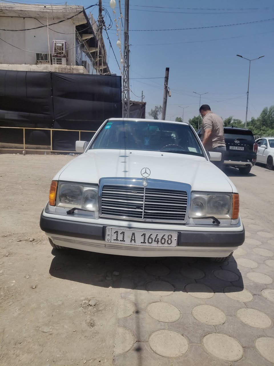 ياالله للبيع فقط دب 🐻 300 موديل 92 رقم بغداد دولي 
السياره بلاديه بدون صبغ 
مكينه وكير جدد 
حداديه امامي وخلفي جديده بمعنى الكلمه
تخم تاير جديد
تبريد شغال ثلج
مراوح كهربائية أنسى الحماوه شلع
غرفه جلد جديده جداً
كشنات كهرباء
جام 4 كهرباء 
سنتر لوك عل السويج البلادي
اريل كهرباء 
قواعد دبل وبرانكيت شركة
مكفوله من الضربه والخياس والصبغ
السعر 78$ وبيها مجال بسيط جدا مكاني #حله #عوفي
***********
