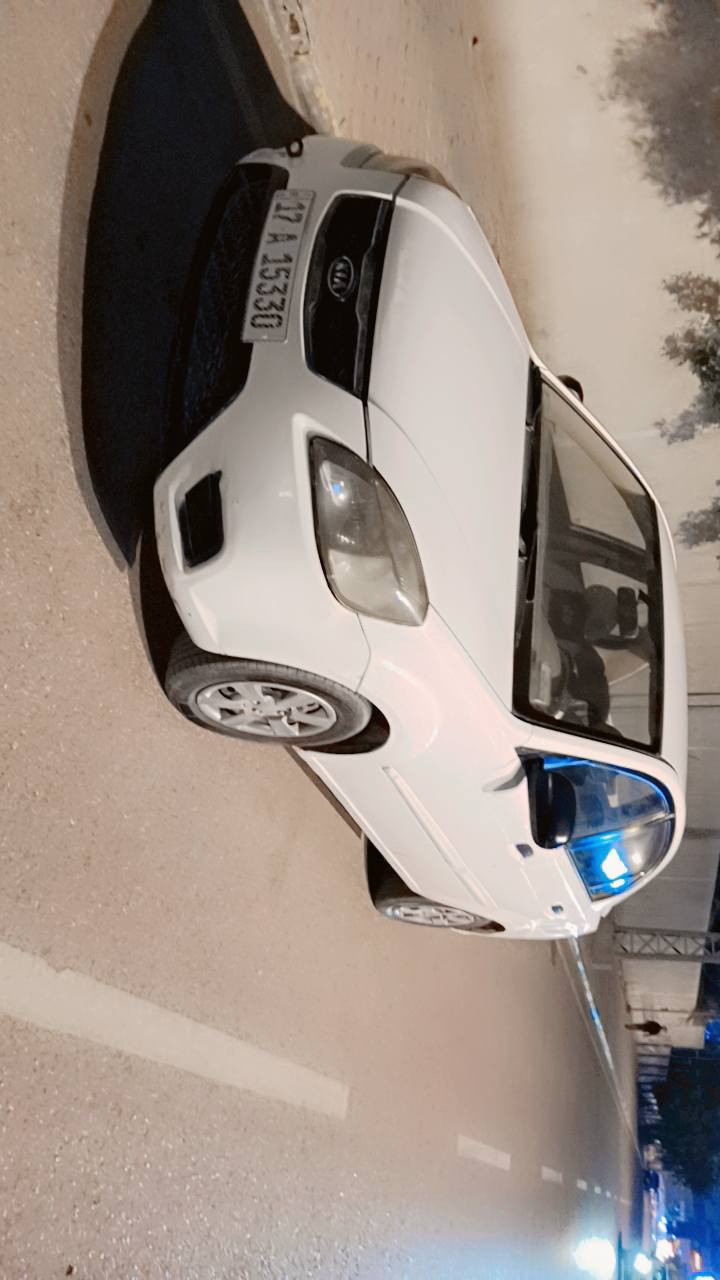 السلام عليكم
سيارة البيع نوع كيا ريوو موديل 2012خليجي سياره جاهزه من كولشي بيه مكانات صبغ اثر شخوط بصيطه سنويه مشروع وطني ل2030مداور ثاني يوم العنوان كربلاء السعر 77وبيه مجال بصيط حك الجيه انتصال فقط ***********
