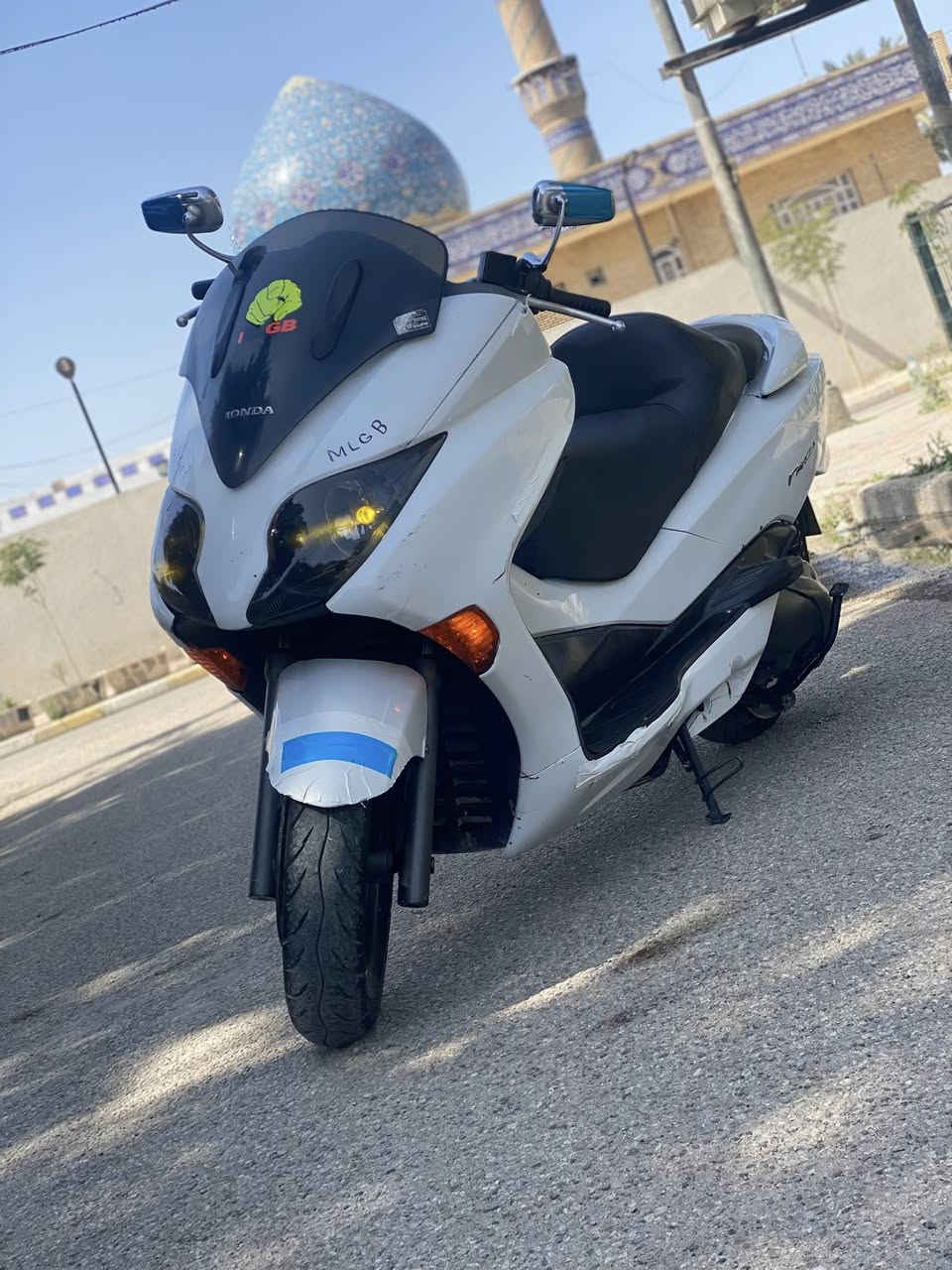 السلام عليكم فورزا0/10 S7 كير ملغي دراجه نضيفه كلش شوف العين وعليها ادامه كامله باتري جديد لايتات عدسه ثلجي واصفر زوج تايرات قايش جديد بيها نقوصات بسيطه عنواني بغداد السعر1100 وماكو هيج نضافه وهيج سعر للستفسار ***********
