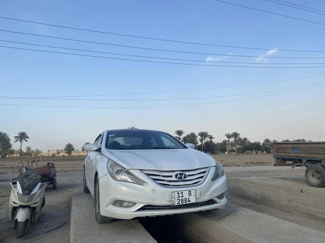 سوناته2011خليجي 
محرك 2400دوش
رقم بغداد 
سعر 120وبيه مجال 
رقم الهاتف ***********
