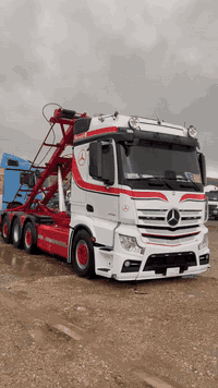 actros. 3258. 2016.   سيارة جديد مقفول هو المواصفات عنوان السليمانية ***********
