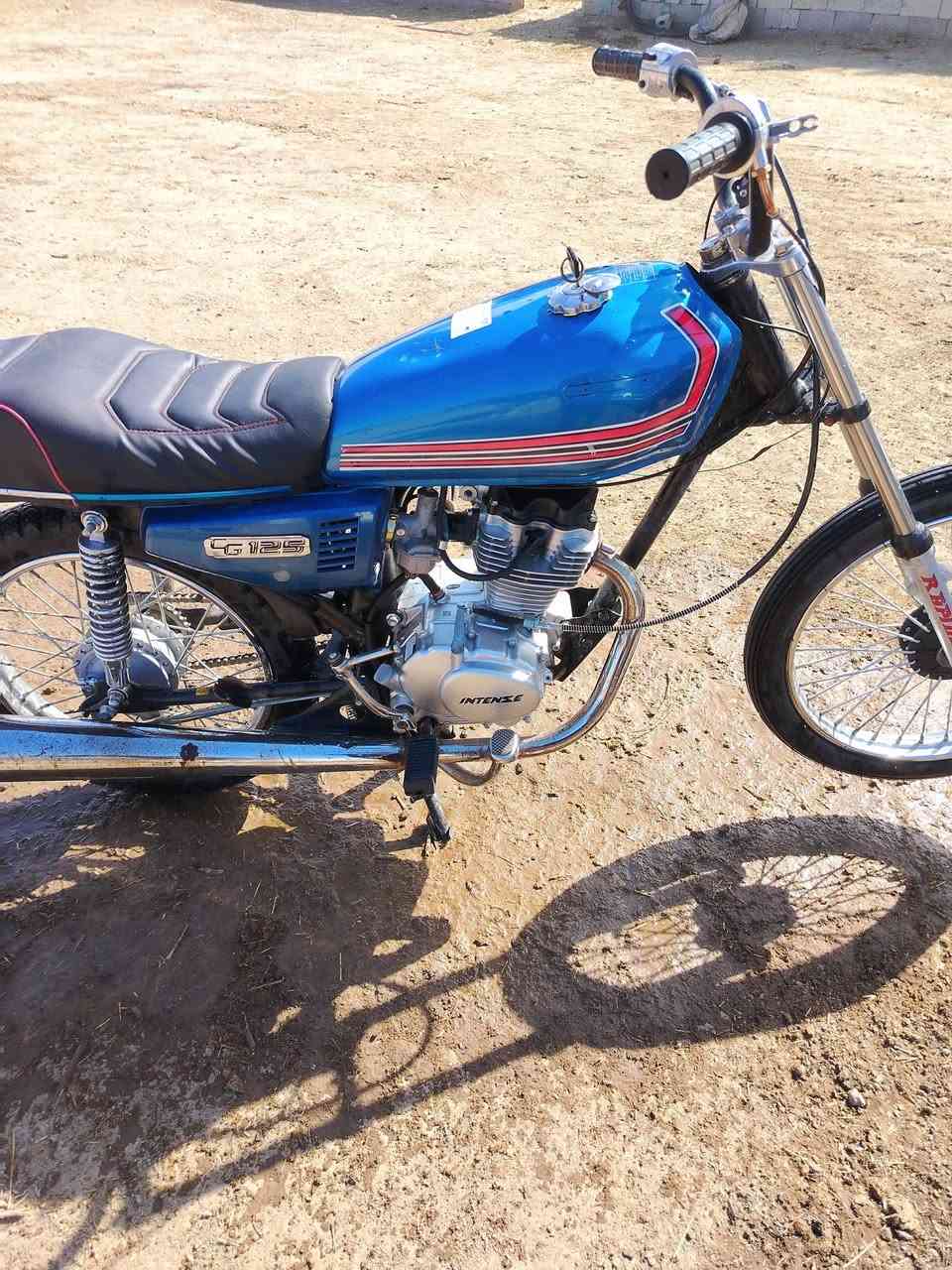 يولد دراجه لبيع. 800 وبيه مجال.    متوازي علبيعته     وراق صولي  شاصي 13 مال ارشه.   ولي يسوي. روحه. لوتي. تره اني.   لوت. منه. *********** رقم
