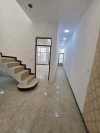 بيت للبيع • باب الحاره • ١٠٠م