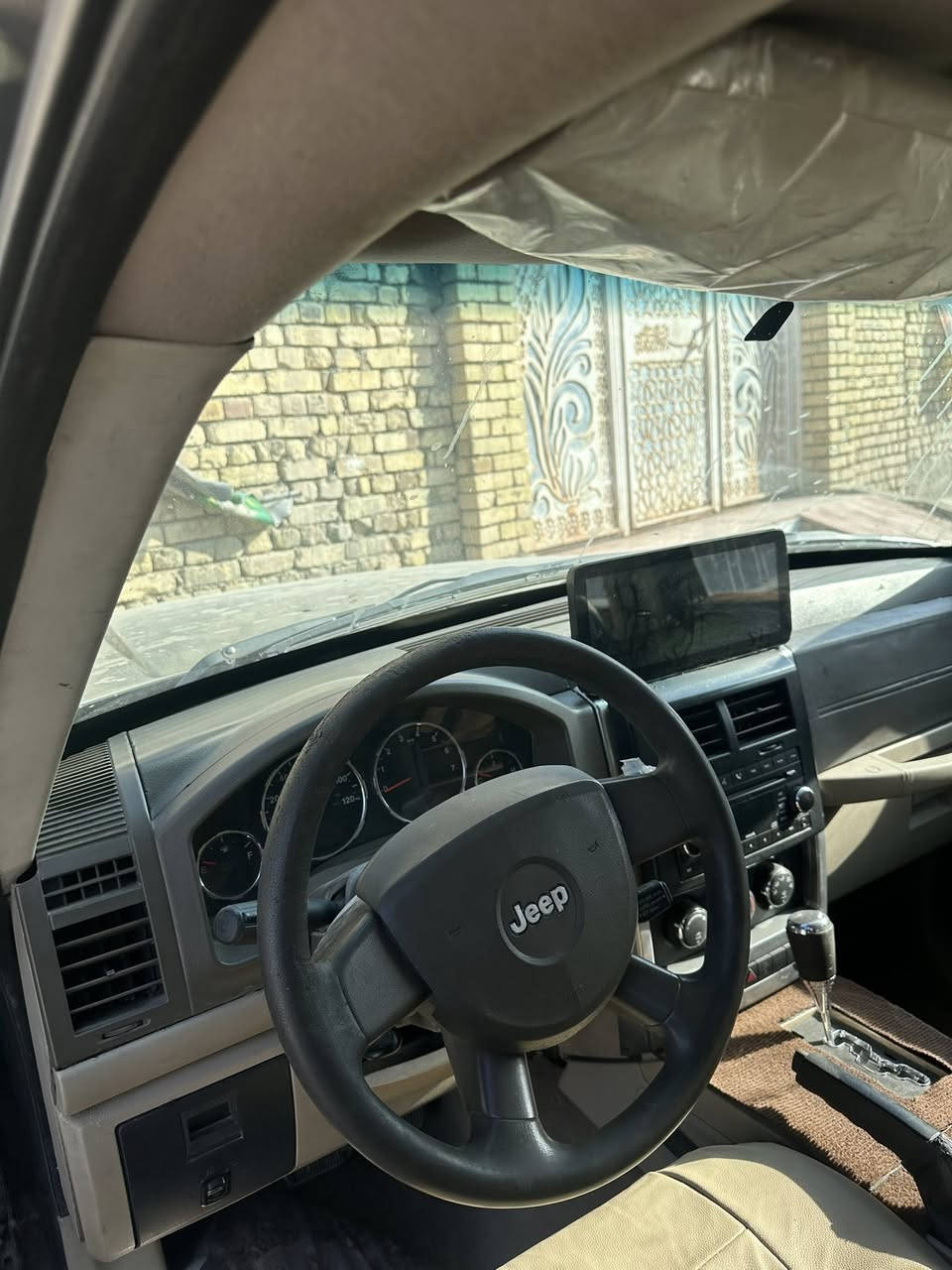 رمضان كريم
جيب لبرتي 2008

مكان السيارة ميسان 

هزة و سنوية جديدة 

رقم بغداد انكليزي بسمي

سيارة جاهزة 

سعر75 

‭0770 675 3640‬
