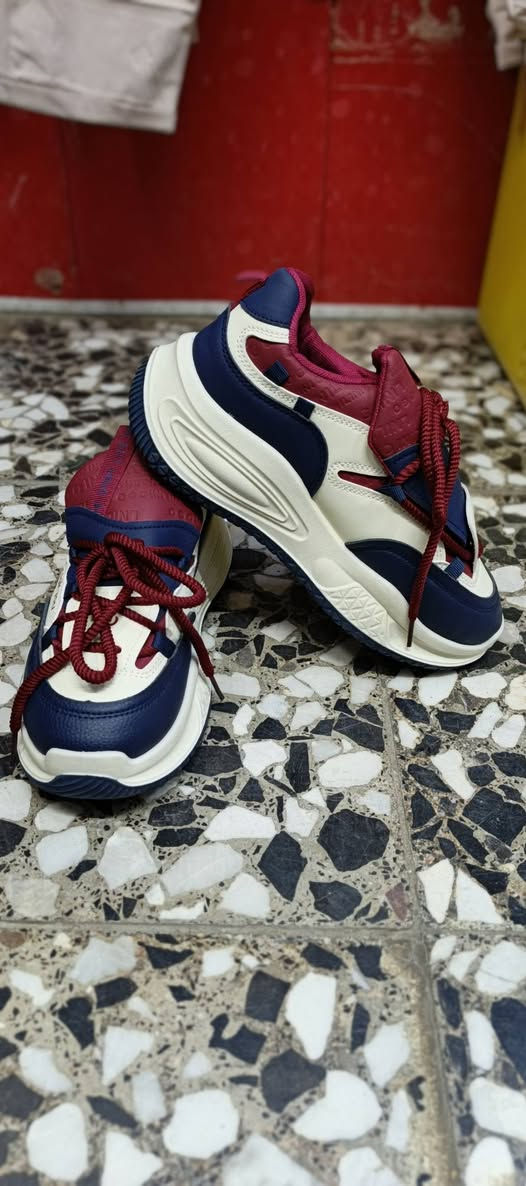 كل القطع 6 الاف بس ومتوفر توصيل لكافة المحافظات 
***********
