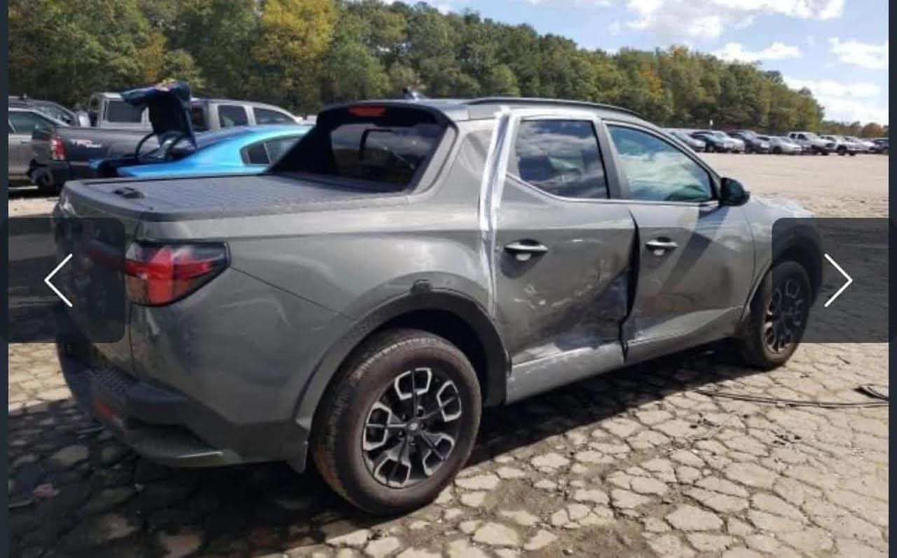 من رخصة الادمن
� للبيع | Hyundai Santa Cruz 2022

📍 رقم أربيل

📄 السنوية باسمي – تحويل مباشر

🔧 تفاصيل الحادث:

حادث موضح بالصور

✔️ إيرباك كشن راجع

✔️ سستم رادار أمامي + جانبي + خلفي راجع

⚙️ المواصفات:

• محرك 2500 سي سي عادي

• كير 8 نمر

• ماشية 77,500 كم

• داشبورد ديجيتال

• بصمة تشغيل + أبواب

• كشن كهرباء

• جامة خلفية تبريد

• بدي بلادي

💰 السعر: 22,000$

بيها مجال

أو مراوس بـ Ford F-150 6 سلندر

أو Ram 1500 6 سلندر

📞 للاستفسار: ***********

👤 رائد

📍 الموقع: شارع فلسطين
