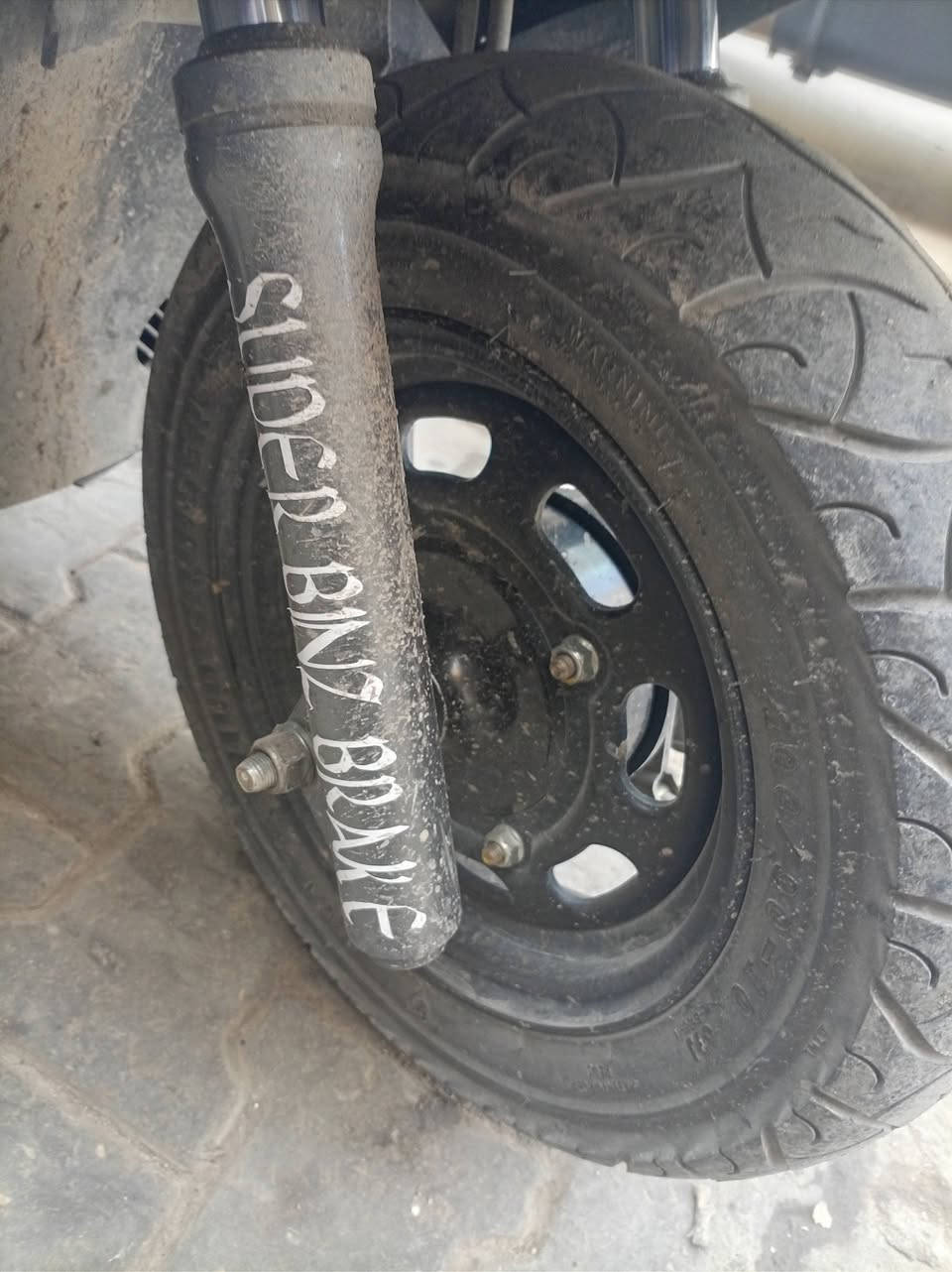 كامكو في تو
حاوية بلادي
حديث غراض رقم واحد
سعره 750 الف بيه مجال للشراي


**إذا كنت صاحب هذا الإعلان وتريد حذفه لأي سبب، رجاءا أرسل رسالة إلى الدعم الفني**