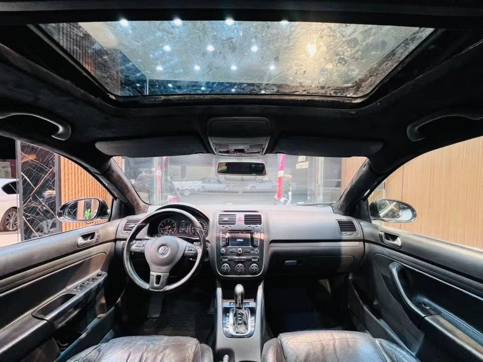 جيتا موديل 2009
كمفورت 

سيستم 2000t(tfsi)

ماسك gti

صالون gti

السيستم ماشي ٨٠الف كيلو والعربيه ٣٤٠الف 

العربيه راشه كلها معادا السقف اخد ورنيش 

العربيه سليمه جدا رقم ١

طاره جولف6

عداد ابيض 

رخصه سنه بالظبط 

عفشه ٢٠٠٠ 

سقف الكنتارا 

سيستم شكمان كامل داون بايب واستريت بايب 

من فضل اخواتنا المحترمين التواصل فقط للجادين 

معاينه (بورسعيد ) فقط 

التواصل فون او واتس 01210478384


**إذا كنت صاحب هذا الإعلان وتريد حذفه لأي سبب، رجاءا أرسل رسالة إلى الدعم الفني**