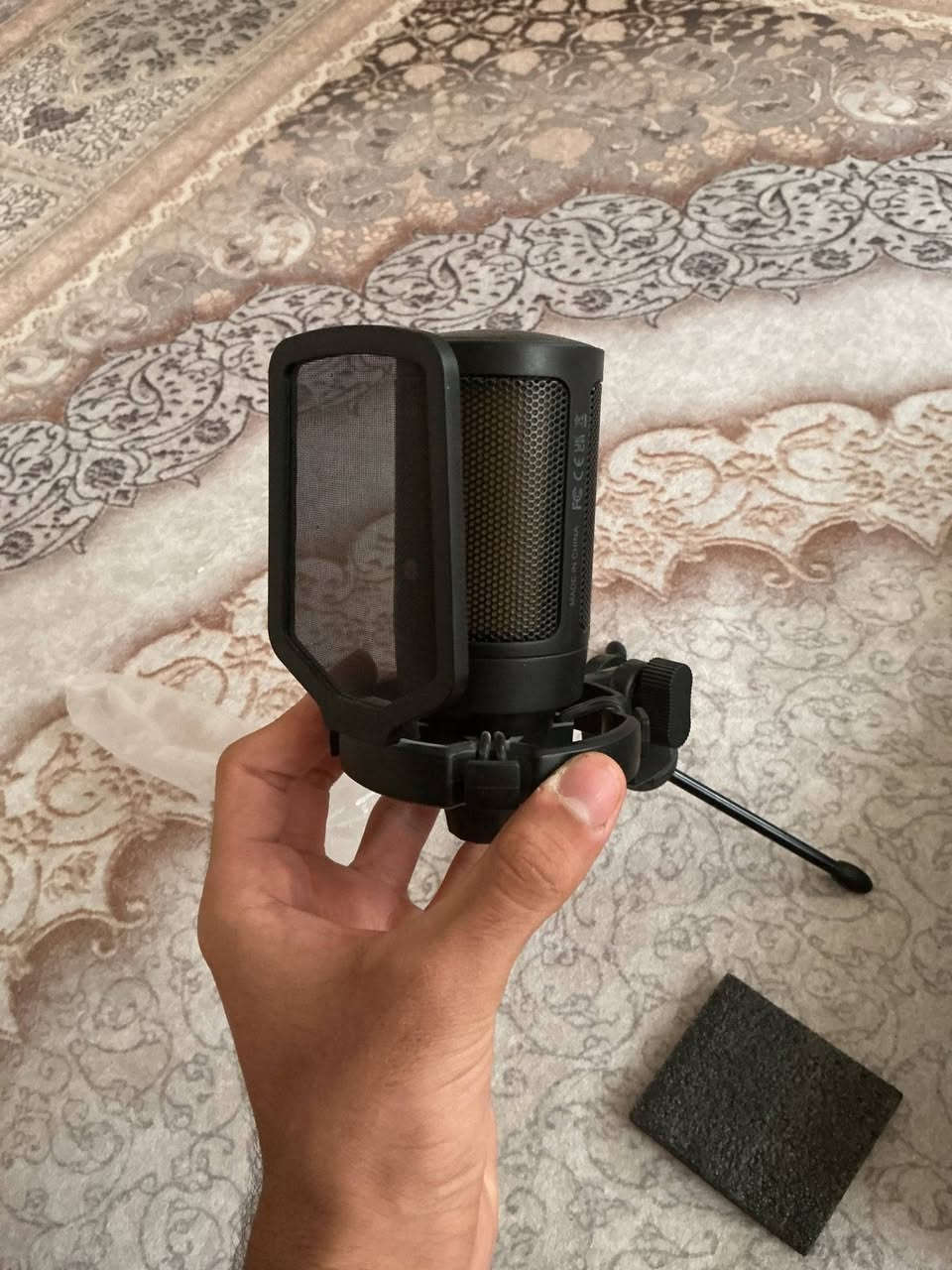 قطع للبيع🤍
®Razer viper mini(20)
®Fifine a6v (10)مايك  نقص كيبل فقط
®Psu da600 deep cool (50)
®Rk61 brown كيبورد
(15)


**إذا كنت صاحب هذا الإعلان وتريد حذفه لأي سبب، رجاءا أرسل رسالة إلى الدعم الفني**