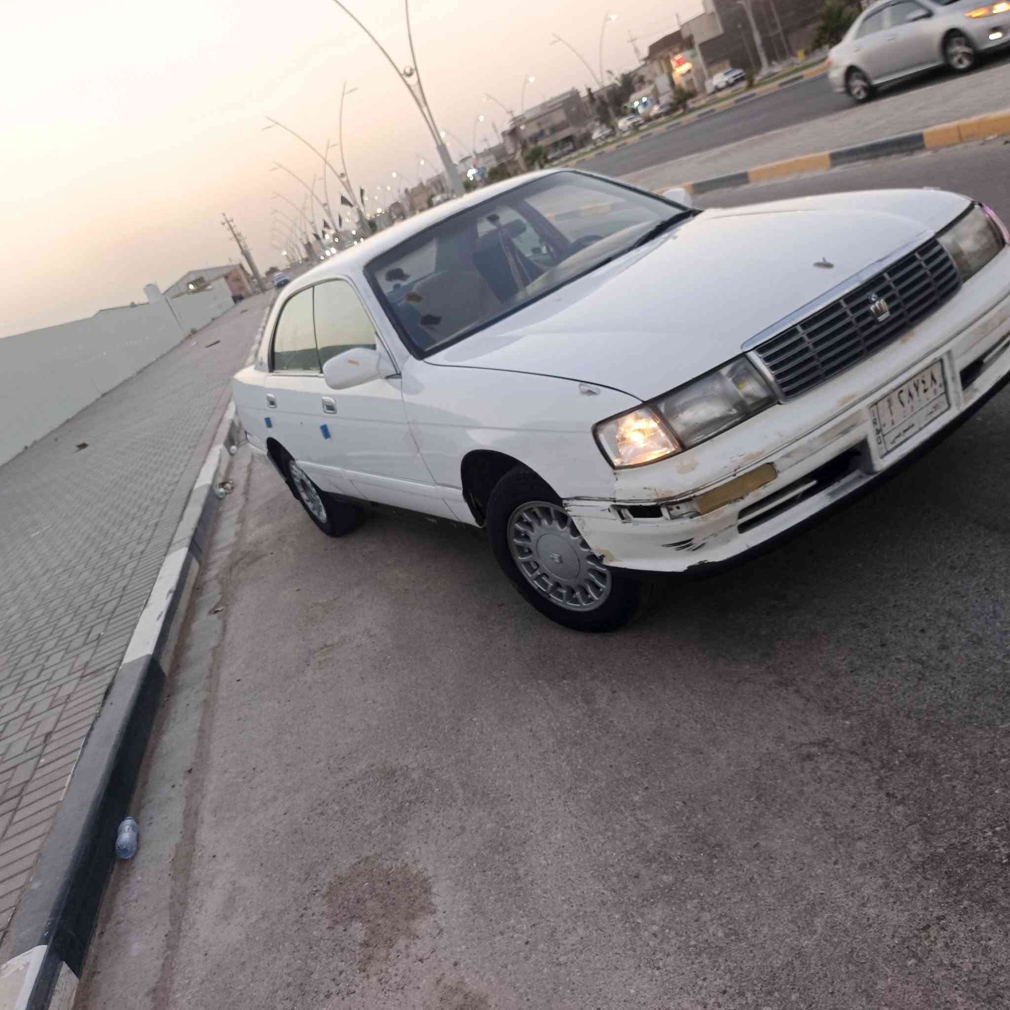 السلام عليكم بطه منفصل موديل 94 سياره جاهزه قير وماكينه في في تي 3000 رقم انبار راعيها بالبصره سنويه استوى مخلصه سياره بها قصه غماره السعر 32 وبيها مجال عنوانه بصره قبله حي الشهداء***********
