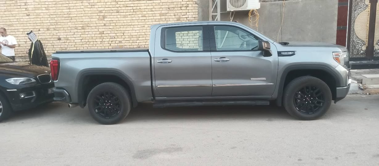 ((بيع مستعجل))
جمسي سييرا موديل 2020 / C1500
حادثها جاملغ وبنيد، رقم بصرة مشروع وطني .. 
السعر 225 
للتواصل:
***********
