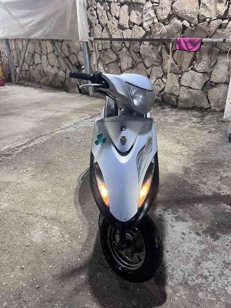 السلام عليكم دراجه ماكس عدله مديل 5 للبيع رمبه كفاله عامه من التاير للتاير ملاحً و ختم واحد ويه المكينه حته الشوته بيه ختم السعر 850 وبيه مجال رقمي ***********
