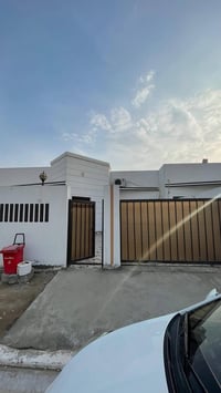 الفلوجة مجمع الماسه • ٢٥٠م • غرفتين