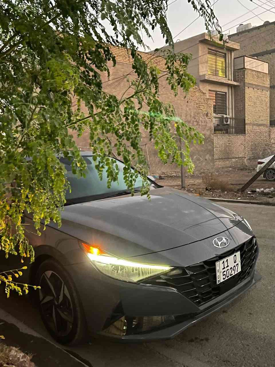 الانترا  للبيع 2023 رقم بغداد مكان سيارة بغداد ب اسمي سيارة لمتدد فول مواصفات فتحة وتحكات ورادار سيارة جديدة سمنتية فول نقطة عمياء فول لمتدد بيه جاملغ الايمن الخلفي ب155  سيارة جديدة الاتصال ‭      0786 491 7265‬
