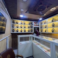 الملكينات • الميز