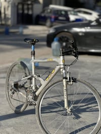 بايسكل للبيع بايسكل كنت GT رياضي  البايسكل نضيف   رايده 100 وبي مجال  ...