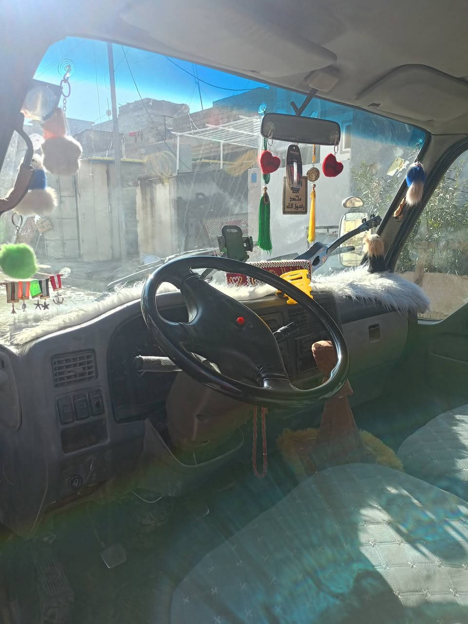 كيا حمل رقم صلاح الدين الاماني مكينه كيره اكسن شرط سير بسمي تحويل ثاني يوم سياره جهزه  مكان السياره موصل ايمن *********** وتساب سعر 55 بيها مجال
