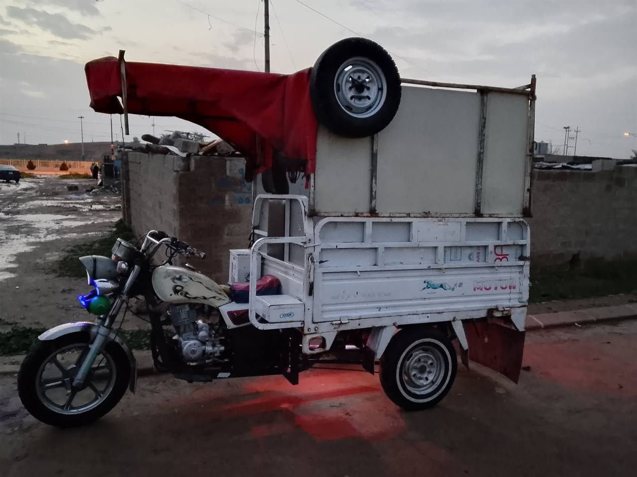 سلام عليكم ستوته للبيع موديل 18 محرك 21 شاصي شرط مكينه شرط منفيس بيها ستوته جاهزه وايرمنيه كلو شرط نضافه فول سعر 1250 بيها مجال للطيبين رقمي
***********
 اسيا ***********
