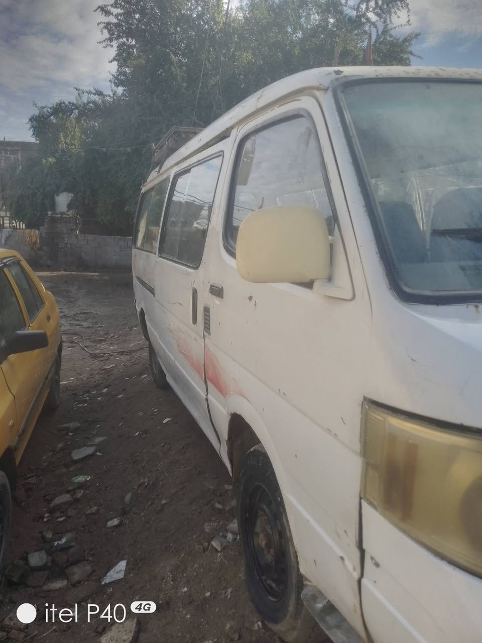 فتون موديل 10رقم احمر بدون اتكفل سرقه وعشا ئر السعر 15وبيه مجال اومراوس بتكسي  سمنت او بيجو اورينو العنوان بغداد لأمين ثانية رقم الهاتف ***********
