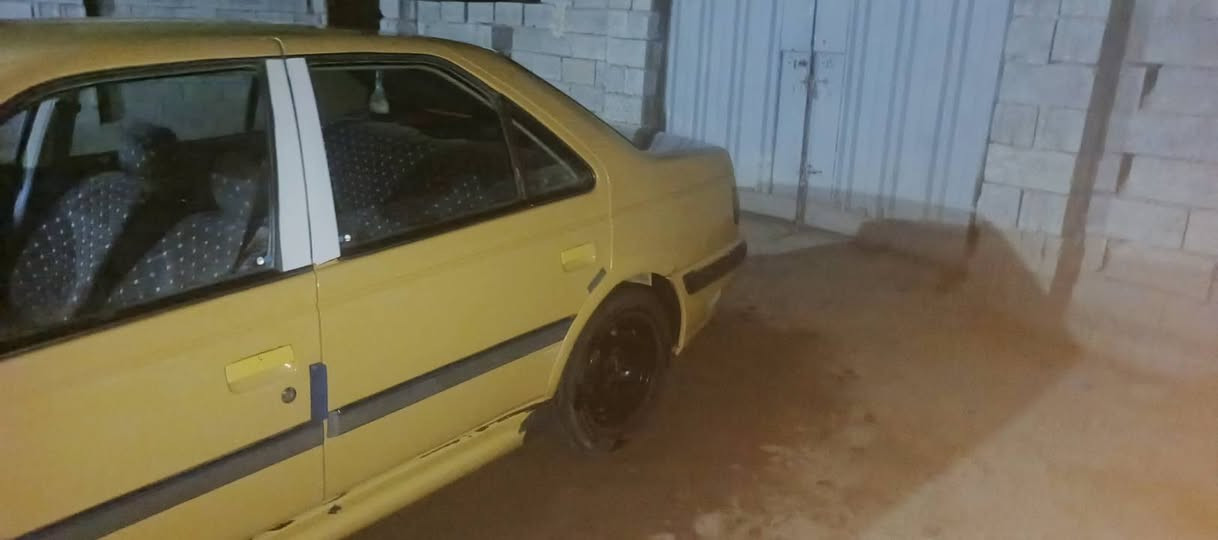 سلام عليكم  سياره لبيع بيجو بارص  ٢٠١٥سياره مكفوله كفاله عامه وكير ومكينه مكفوله سعره خاص خابر عله هاذه رقم ***********
