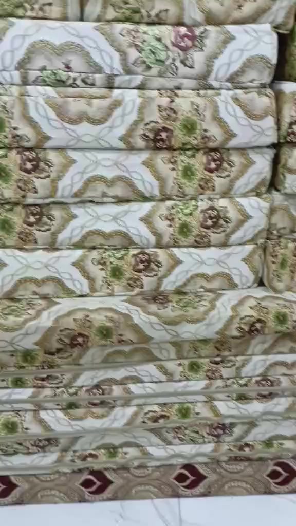 ديوان ارضي مزخرف ملكي 7،دواشك وملحقاته كامل يفرش قياس 7×4 جديد كلش زلغ مابي  الدوشك العالي ابو السحاب الاصلي استخدام كلش قليل 350 بي مجال قليل الي يريده يراسلني.... @الجميع  الولد ماخذا ب 700


**إذا كنت صاحب هذا الإعلان وتريد حذفه لأي سبب، رجاءا أرسل رسالة إلى الدعم الفني**