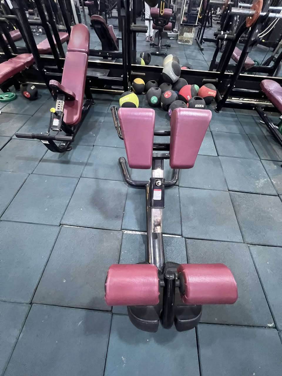 السلام عليكم موجود أجهزه مستعمله مصطبات وأجهزه معده وبايسكلات ومصطبات كيل  وتعلاكات وزن للبيع 
***********
***********
الاتصال
