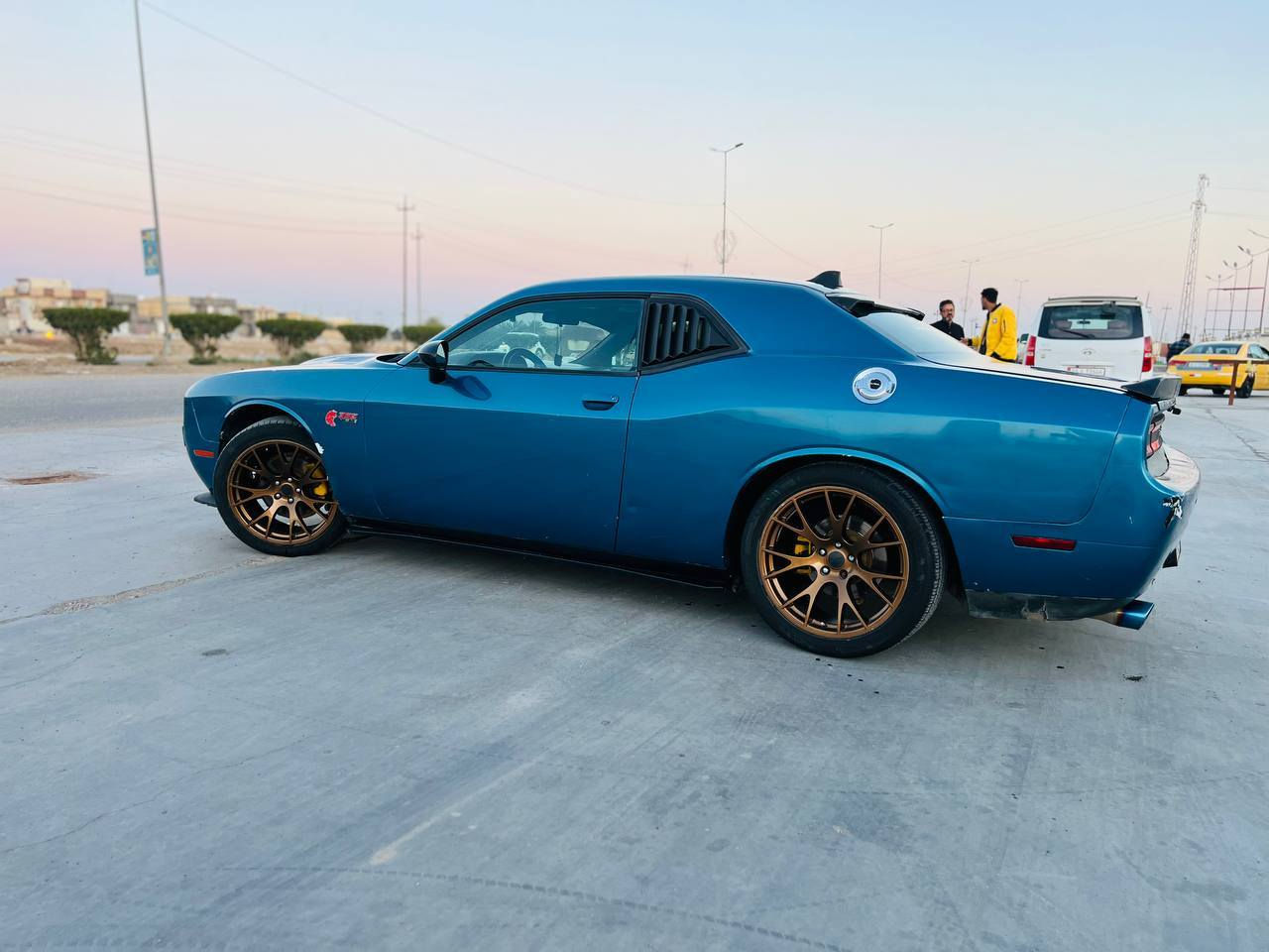 بسم الله 
جالنجر موديل ١٢مكينه sxt٦سلندر رقم بصره مشروع وطني بسمي سياره محدث بجم 18
ويل 20تو سايز 
شاشه كامره
سياره عليه برمجه وكامله 
سياره مصبوغه حزام مصبوغه حزام
صدر تخم تاير تبريد كله جاهز السعر ٩٥ وبيه مجال مكان السياره كوت للاستفسار ***********

‏‪***********‬‏
