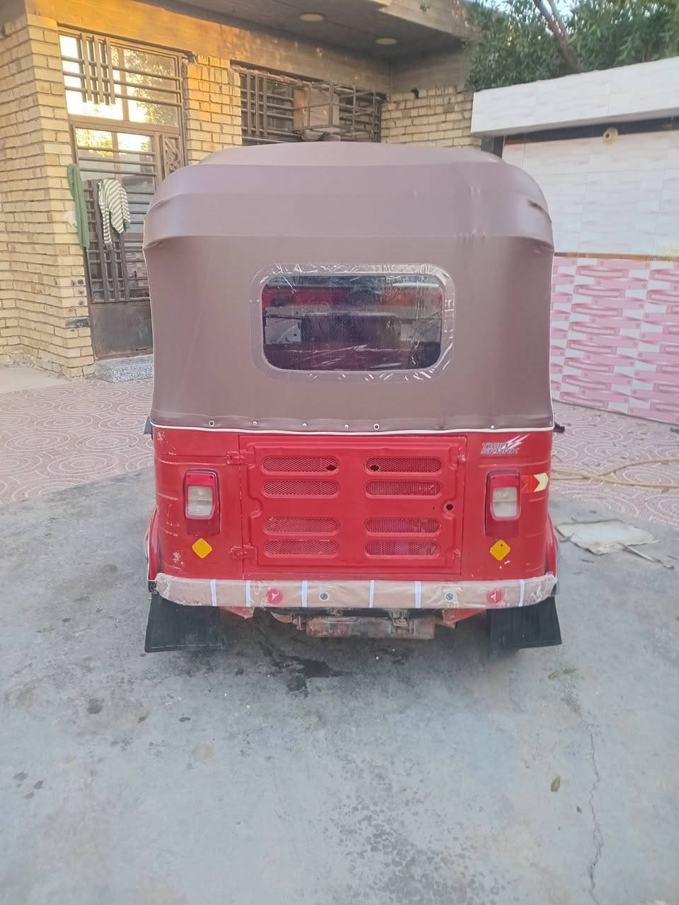 تكتك ١٨ جهازه خير من الله تكتك مال جناي السعر ٣٧٠٠ بيهه مجال مكاني حي البتول قرب جسر الفرنسي ***********
