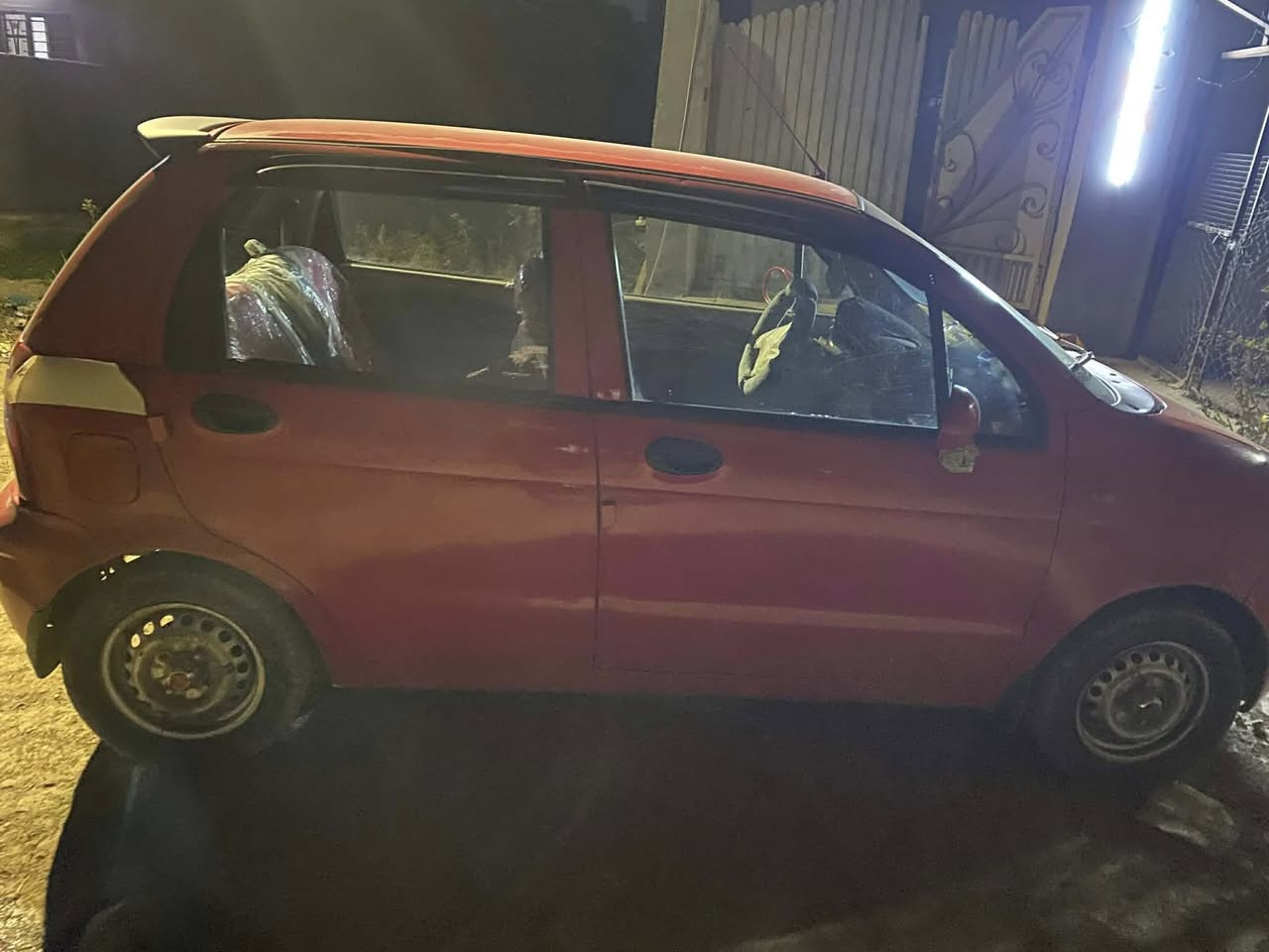 كوكو 2012
كير محرك شرط 

قفل مركزي

شاشة وسماعات 

كشنات جدد

داخل خارج نضيف 

تايات لابأس بهم 

تدفئه شغاله 

مشروع وطني سنويه ماساقطه صاحبها موصل والسياره موصل حي الانتصار 

سعر 28

*********** متوفر واتس
